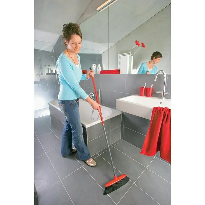 Vileda Zimmerbesen - Material Borsten: Recyceltes PET, Breite Besen: 34 cm - Stimmungsaufnahme