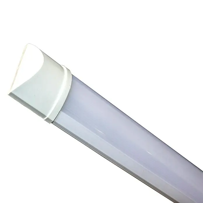 Luceco Lámpara LED plana - 40 W, Largo: 120 cm, Blanco - Primer plano