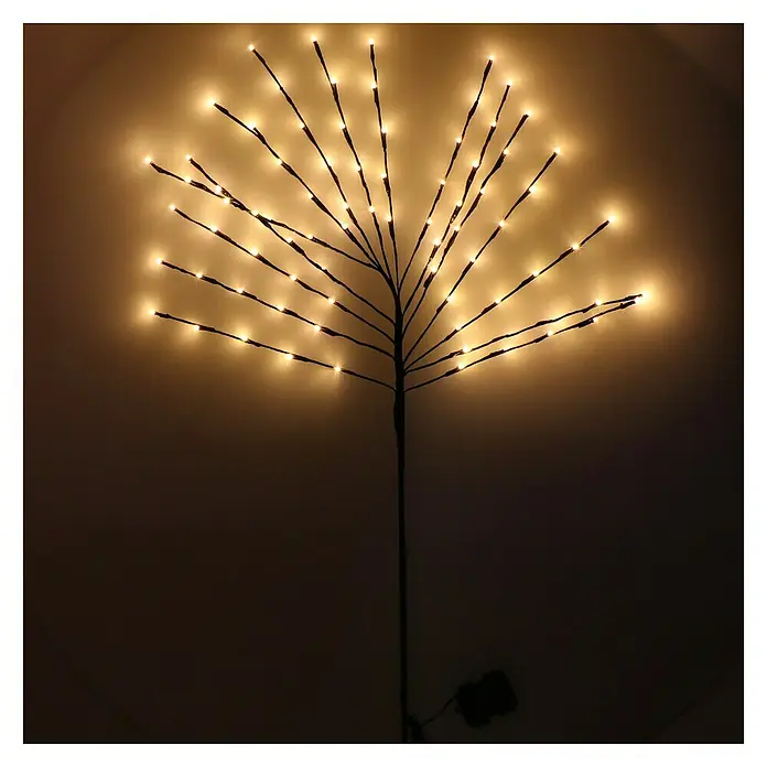 LED-Deko-Baum - Außen, 80-flammig, Kabellänge: 7,5 m, Lichtfarbe: Warmweiß - Stimmungsaufnahme