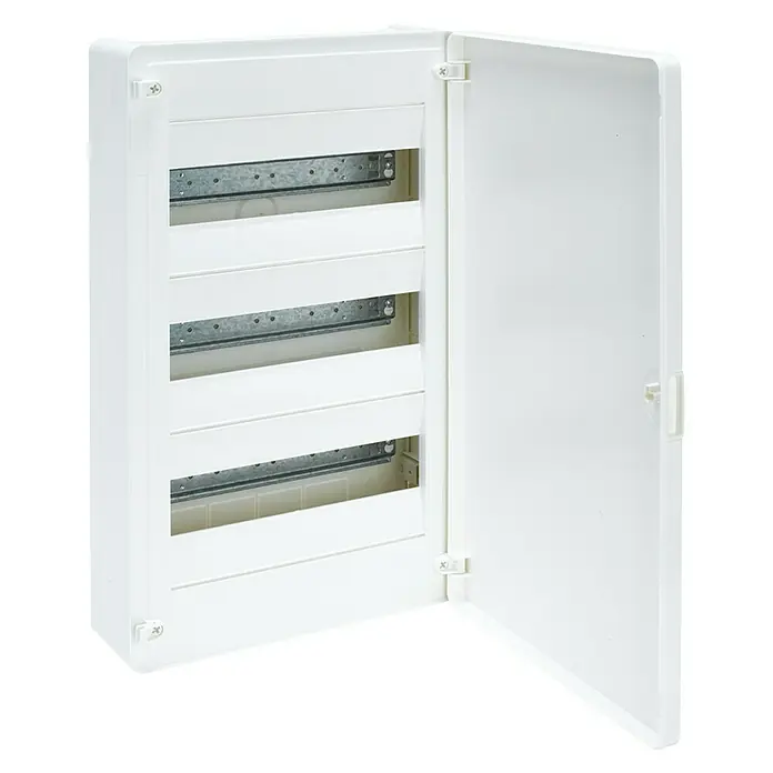 Aufputz-Verteiler Golf - Anzahl Klemmstellen: 36 Stk., L x B x H: 9,85 x 28,15 x 50,15 cm, Weiß - Vorderansicht
