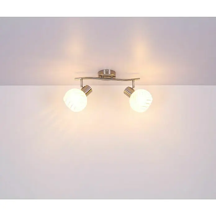 Globo Deckenstrahler Willy - 80 W, L x B x H: 36 cm x 19 cm x 192 mm, E27 - Stimmungsaufnahme