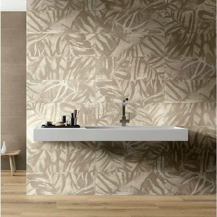 Revestimiento cerámico Betton Wall Deco Leaves - 30 x 90 cm, Marfil, Efecto cemento - Foto ambiente