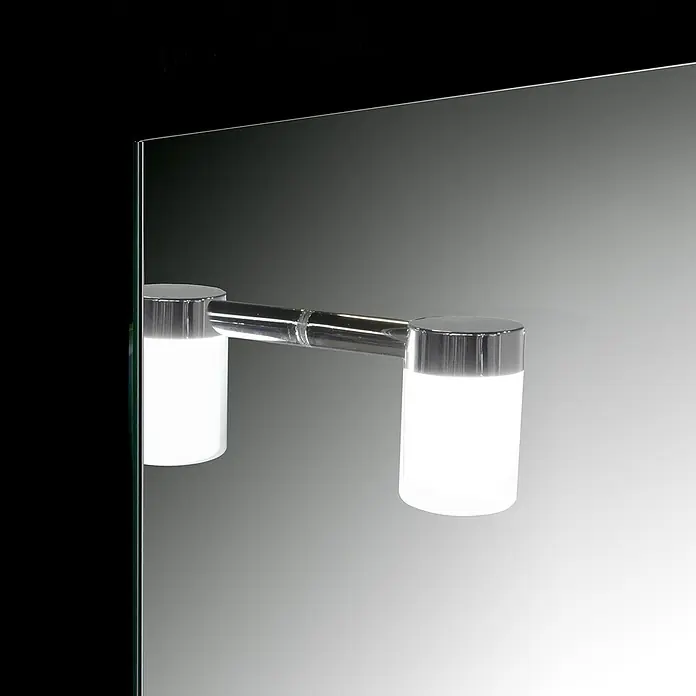 Camargue Espejo con luz LED Milan - An x Al: 60 x 75 cm, Estante de vidrio, Cromo - Foto ambiente