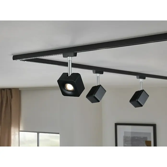 Paulmann URail LED-Spot Cube - Schwarz, Chrom, 8 W, L x B x H: 4,7 x 7,7 x 16,5 cm - Stimmungsaufnahme