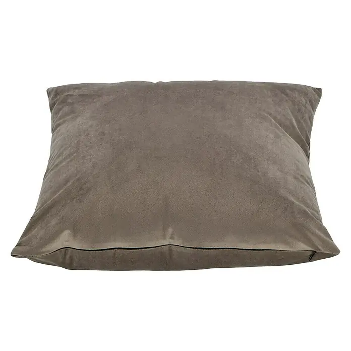 Kissen Uni Velours - Taupe, 45 x 45 cm, 100 % Polyester - Diagonale Ansicht