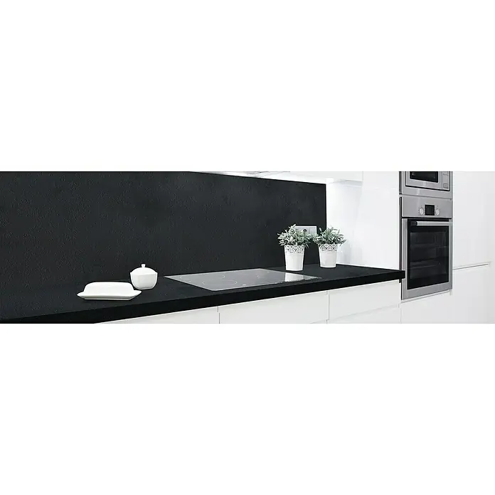 CUCINE Küchenarbeitsplatte nach Maß 901 Black no Fingerprint - Max. Zuschnittsmaß: 365 x 90 cm, Stärke: 3,8 cm - Stimmungsaufnahme
