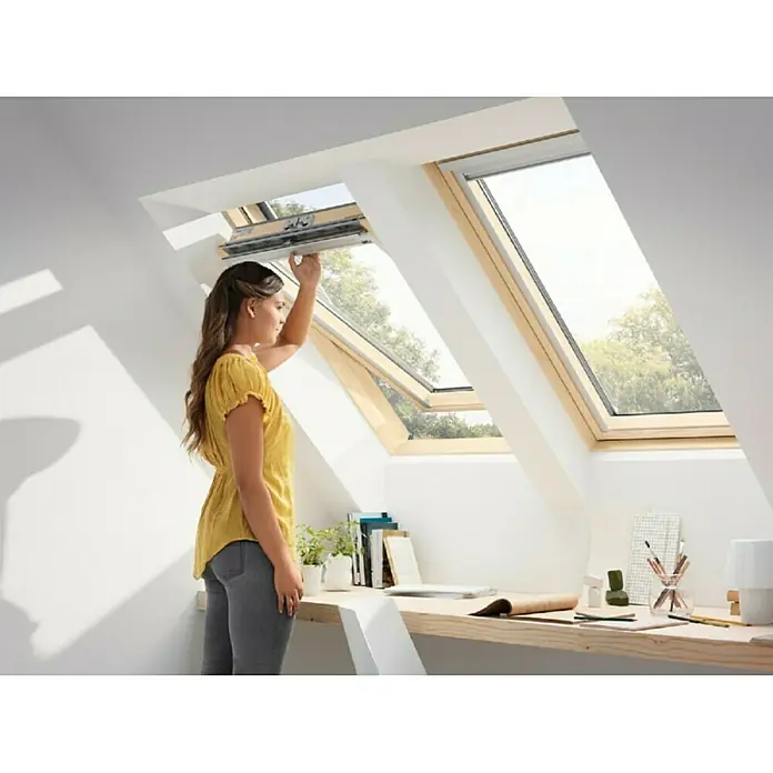 Velux Zaokretni prozor THERMO PLUS GZL FK06 - 66 x 118 cm - Proizvod u upotrebi