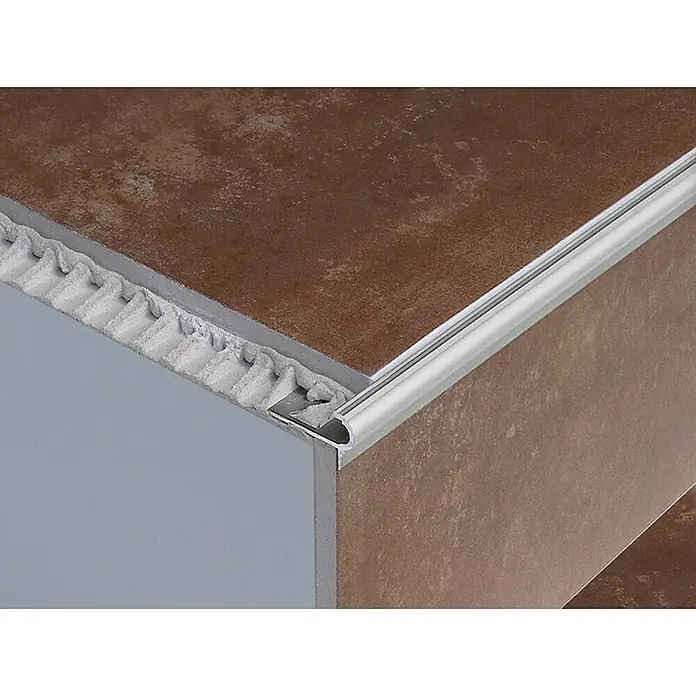 Profil za stepenice - 300 x 1,1 cm, Aluminij - Živopisni prikaz