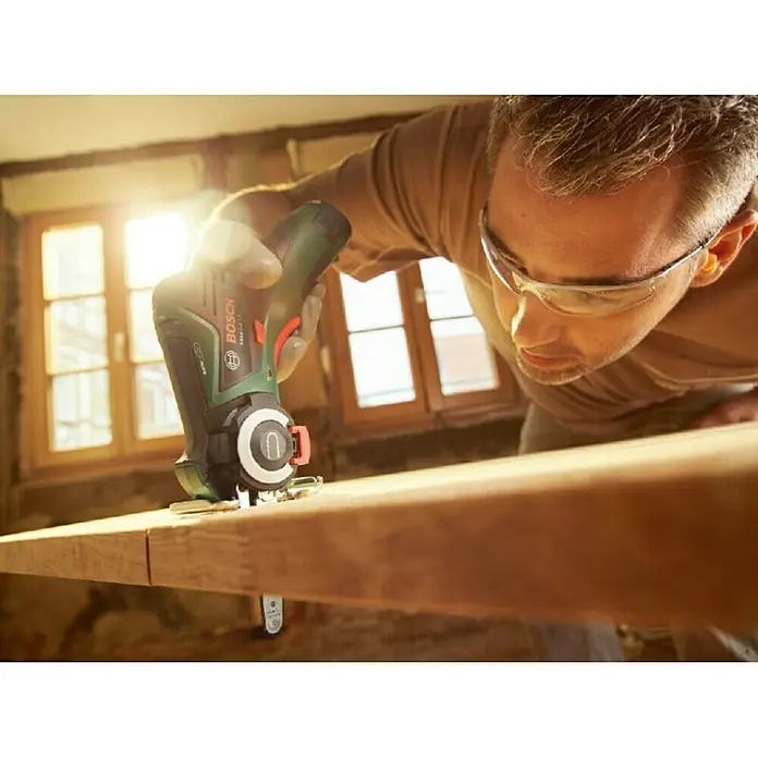 Bosch akumulatorska pila NanoBlade EasyCut 12 - 12 V - Proizvod u upotrebi