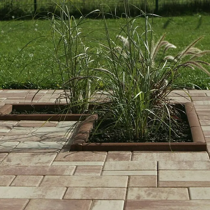 Semmelrock Rubnjak - Smeđe boje, Beton, D x Š x V: 75 x 5 x 25 cm - Živopisni prikaz