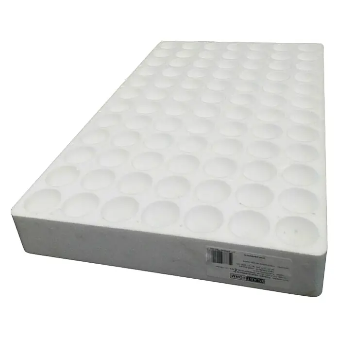 Posuda za sadnju biljaka 84 rupa - 53 x 32,26 x 5,5 cm - Dijagonalni pogled