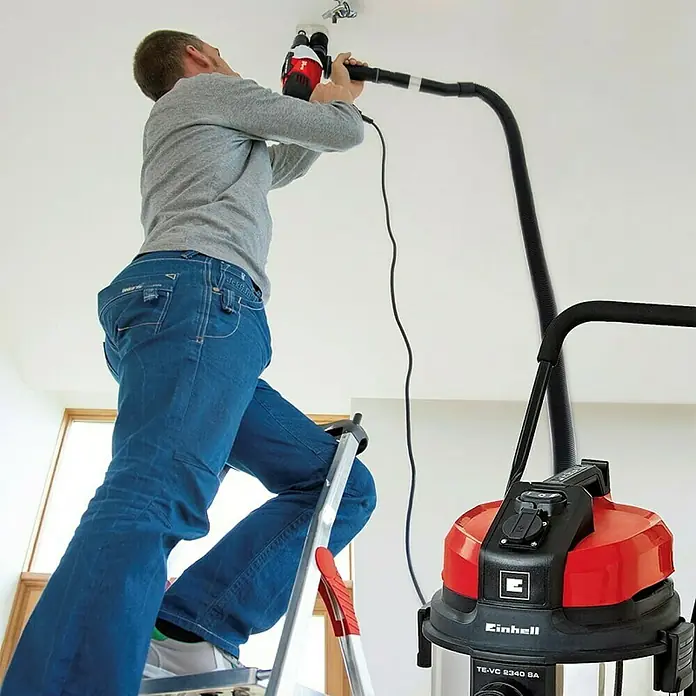 Einhell Usisivač za mokro i suho usisavanje TE-VC 2340 SA - 1.200 W, Zapremina spremnika: 40 l - Proizvod u upotrebi