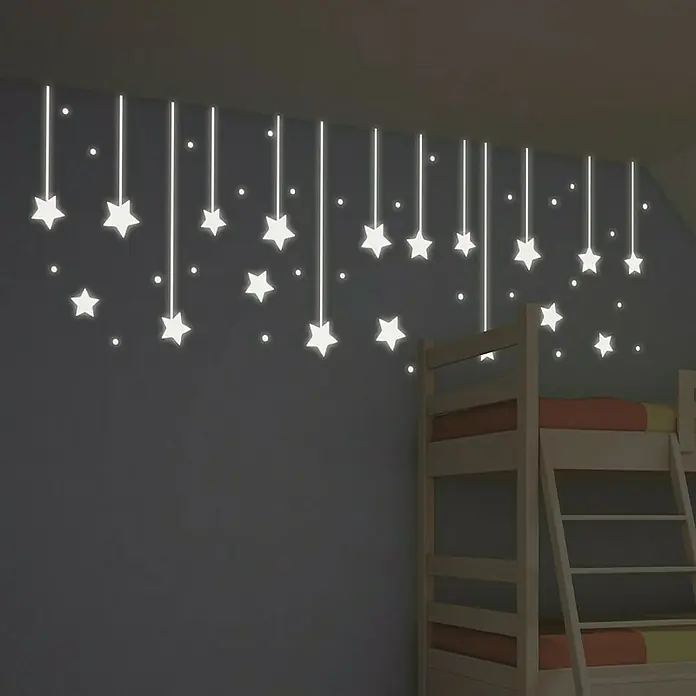 Dekorativna naljepnica Hanging Stars - 31 x 31 cm - Živopisni prikaz