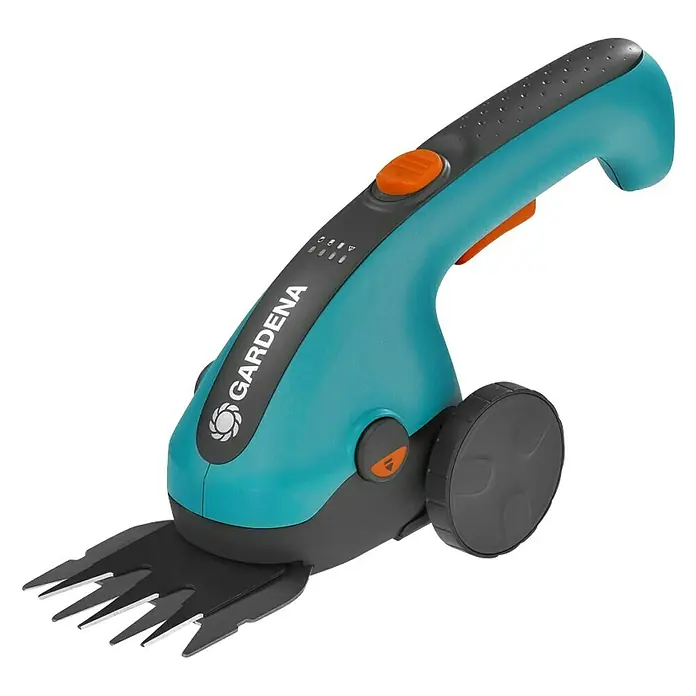 Gardena ClassicCut Akumulatorske škare za travu - 3,6 V, Litij-ionska, 2,5 Ah, 1 baterija, Širina noža: 8 cm - Dijagonalni pogled