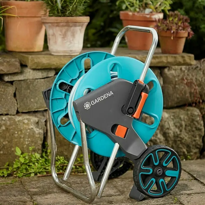 Gardena Set kolica s crijevom i prskalicom CleverRoll M - Plastika/metal, Dužina crijeva: 20 m - Živopisni prikaz