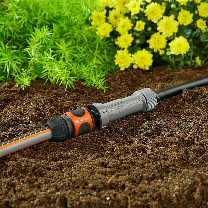 Gardena Micro-Drip Pribor za navodnjavanje 1000 - Maksimalni protok vode: 1.000 l/h - Živopisni prikaz