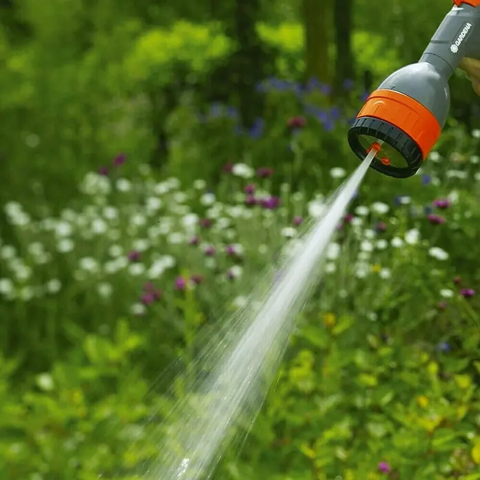 Gardena Komplet prskajućih tuševa Classic - 2-dij. - Proizvod u upotrebi