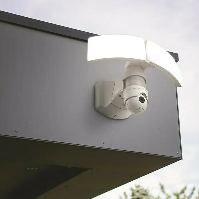 Lutec Proyector LED con sensor Libra - Blanco, Sensor, IP54 - Foto ambiente