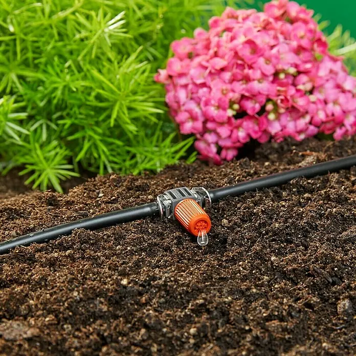 Gardena Micro-Drip Regulierbarer Reihentropfer - 10 Stk., Max. Wasserdurchfluss: 20 l/h - Stimmungsaufnahme
