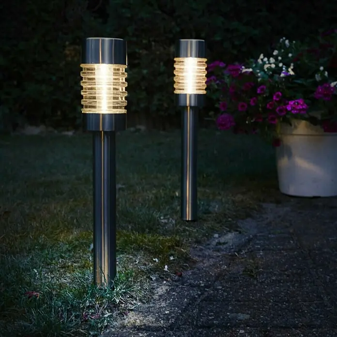 Luxform Solarna svjetiljka - Srebrne boje, Visina: 58 cm, LED - Živopisni prikaz