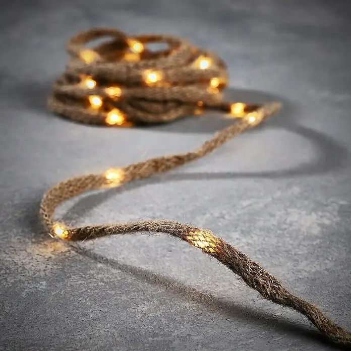 Tira de luces LED Cuerda - Largo: 1.400 cm, Color de luz: Blanco cálido - Foto ambiente