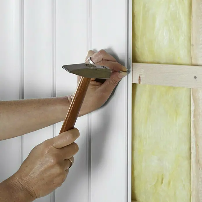 Baukulit Višenamjenska PVC zidna obloga - Bijele boje, 3.000 x 250 x 10 mm - Proizvod u upotrebi