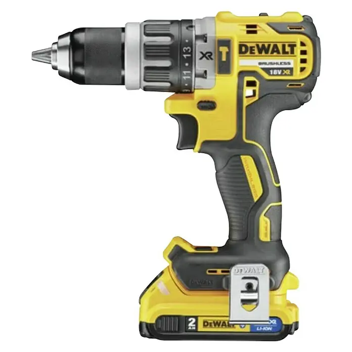 Dewalt Akumulatorska udarna bušilica/odvijač DCD796D2 - 18 V, 2 Ah, 2 baterije, 550 okr/min - 2.000 okr/min - Dijagonalni pogled