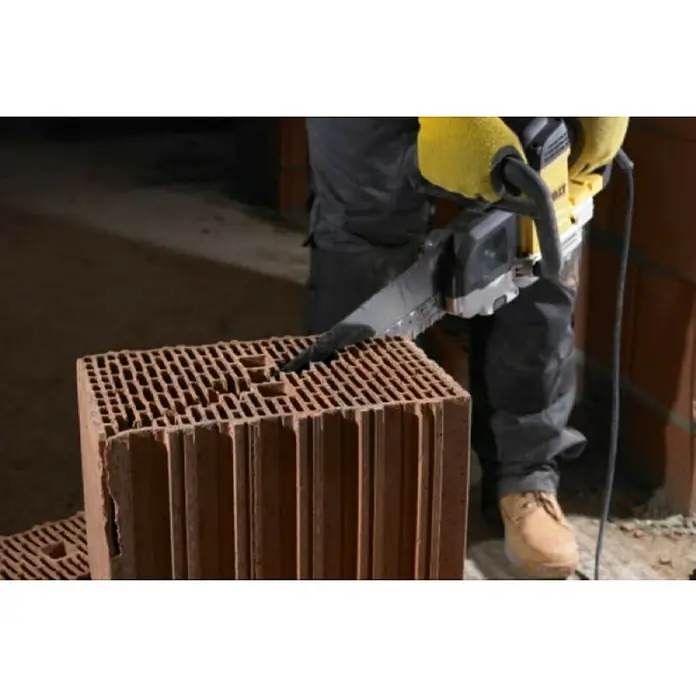 Dewalt Pila za porobeton - 1.700 W - Proizvod u upotrebi
