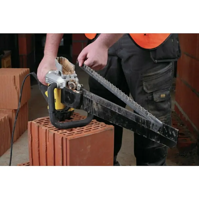 Dewalt Pila za porobeton - 1.700 W - Proizvod u upotrebi