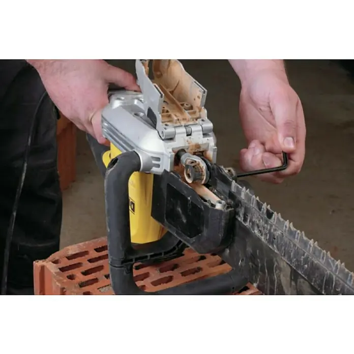Dewalt List za sabljastu pilu - HS čelik, 43 cm - Proizvod u upotrebi