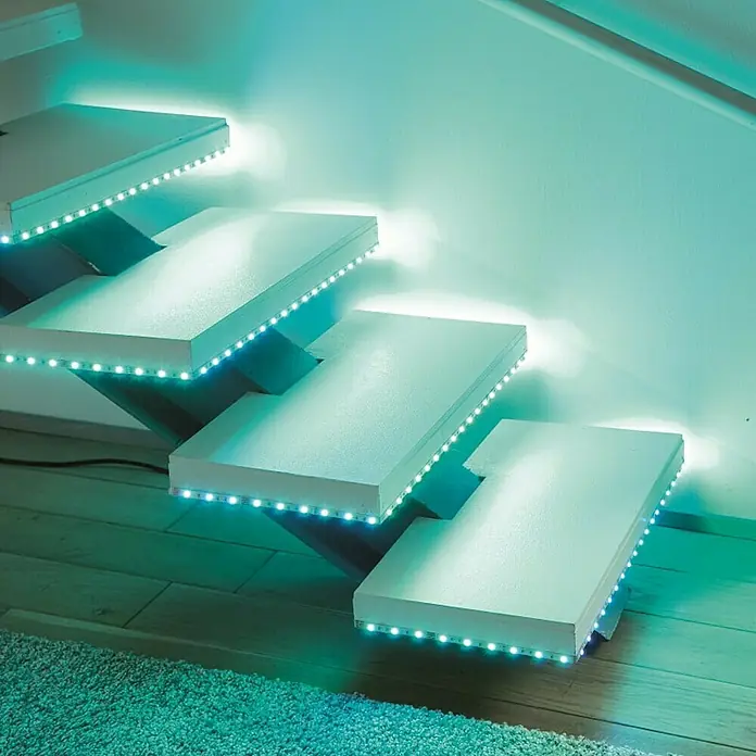 LED traka - Duljina: 3 m, Fiksiranje boje, RGB, 16 W - Živopisni prikaz