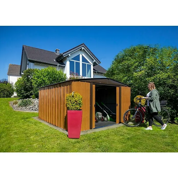 Spacemaker Gerätehaus Woodlake 10x12 - Außenbreite inkl. Dachüberstand: 313 cm, Außentiefe inkl. Dachüberstand: 370 cm, Stahl, Braun, Holzoptik - Stimmungsaufnahme