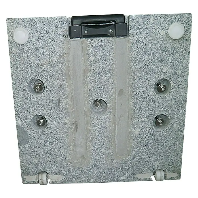 Granitni stalak za suncobran - 50 kg, Kotačići - Pogled odozdo