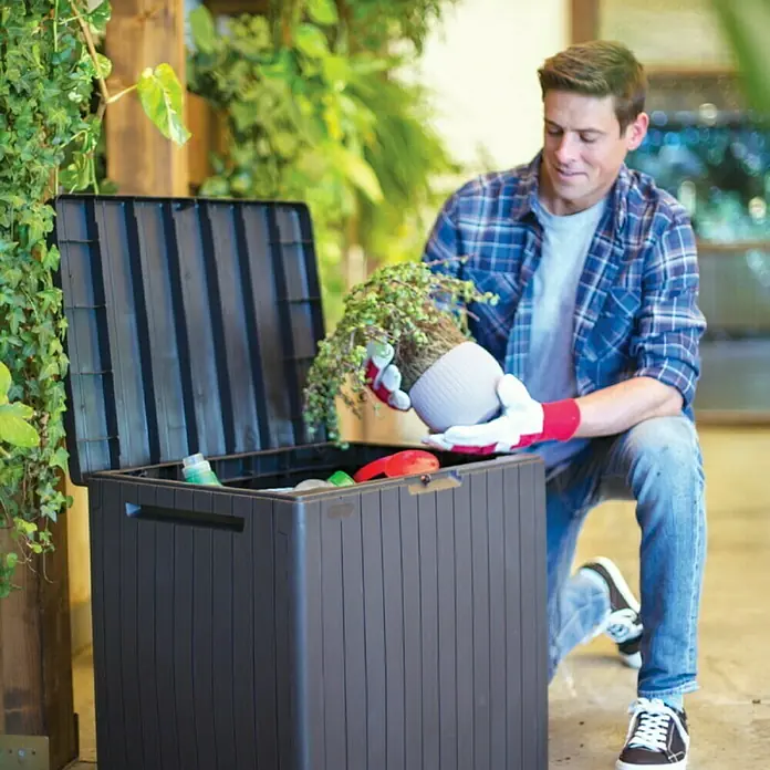 Keter Storage-Box City Box - L x B x H: 44 x 57,8 x 55 cm, Kunststoff, Anthrazit - Stimmungsaufnahme
