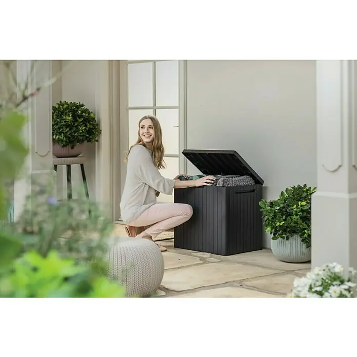 Keter Storage-Box City Box - L x B x H: 44 x 57,8 x 55 cm, Kunststoff, Anthrazit - Stimmungsaufnahme