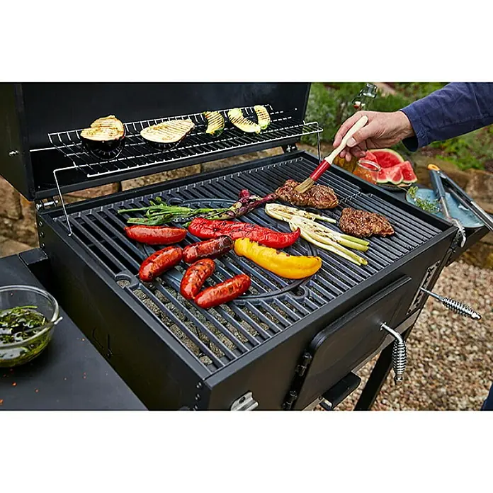 Kingstone KMS Roštilj na drveni ugljen Smoker - S kolicima s kotačićima, Dimenzija rešetke za pečenje: 70 x 43,5 cm - Proizvod u upotrebi