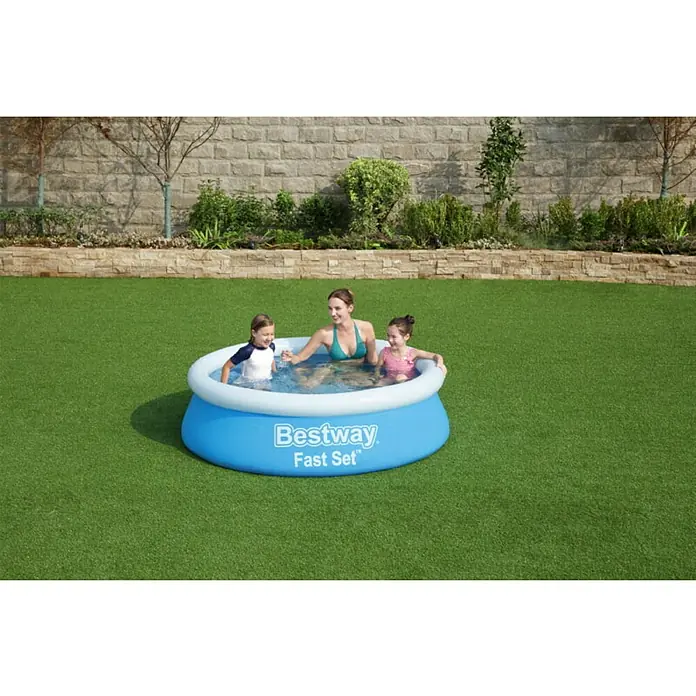 Bestway Piscina familiar Fast Set - Diámetro: 183 cm, Altura: 51 cm, 940 l - Foto ambiente