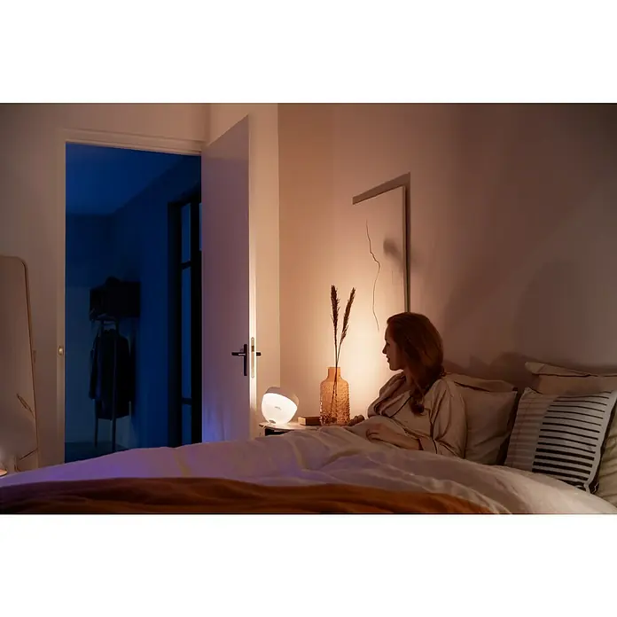 Philips Hue LED-Tischleuchte - 8,2 W, Weiß, Transparent, Höhe: 19,4 cm - Stimmungsaufnahme