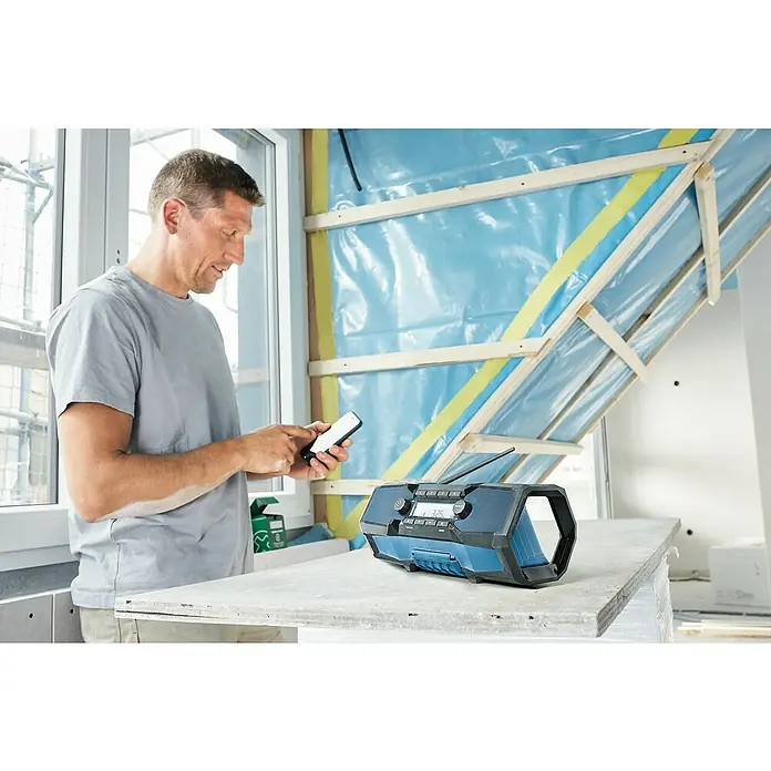 Bosch Professional Akku-Radio GPB 18V-2 C - 87,5 - 108 MHz (UKW/FM), Akkubetrieben - Anwendungsbeispiel