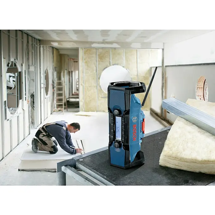 Bosch Professional Akku-Radio GPB 18V-2 C - 87,5 - 108 MHz (UKW/FM), Akkubetrieben - Anwendungsbeispiel