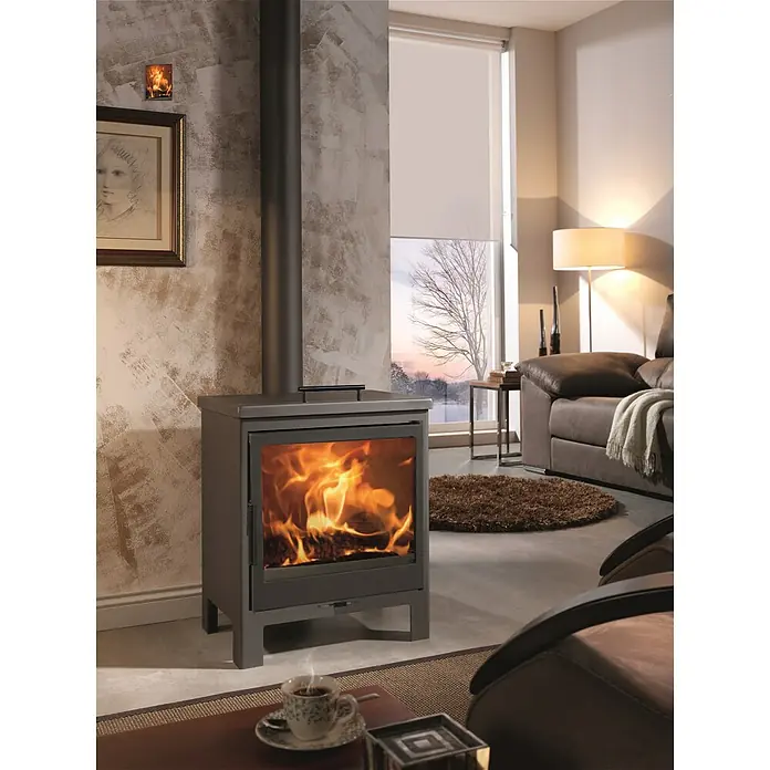 Panadero Estufa de leña Newport - 8 kW, Volumen de calefacción: 180 m³, Negro - Foto ambiente