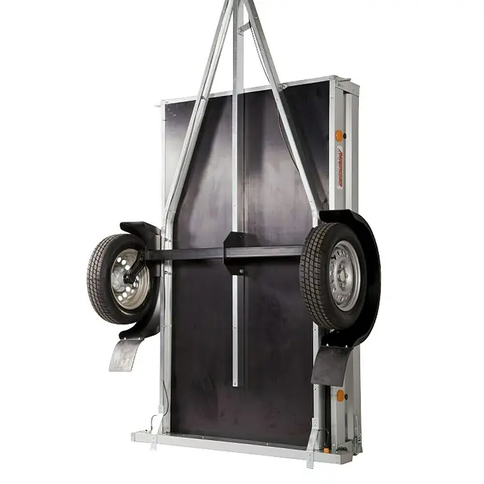 Prikolica Pratik N7-202 "GN129" - Nosiva sila: 630 kg, Unutarnje dimenzije kutije: 202 x 114 x 30 cm - Pogled odozdo