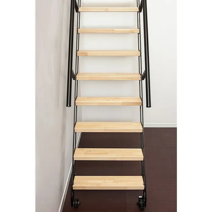 Fontanot Raumspartreppe Back mit Rädern 1.1 - 80 cm, Schwarz, Anzahl Steigungen: 11 Stk., Farbe Stufen: Buche Natur, Geschosshöhe: 236 cm - 258 cm - Detailaufnahme