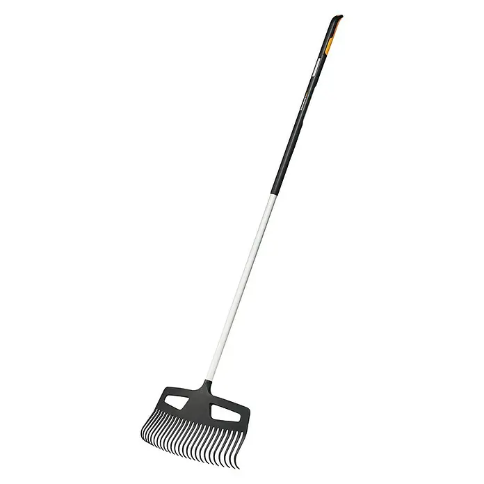 Fiskars Xact Rasenrechen L - Arbeitsbreite: 49 cm - Diagonale Ansicht