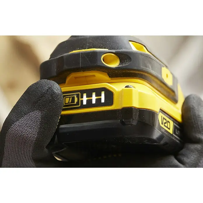 Stanley FatMax Taladro atornillador de batería SFMCF800D1K - 18 V, 1 batería, 2 Ah, Número de revoluciones de marcha en vacío: 2.800 r.p.m. - Primer plano