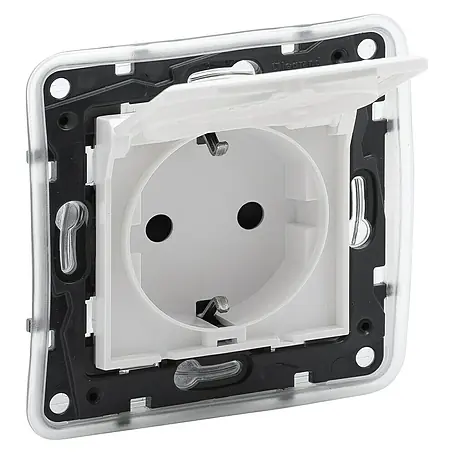 Legrand  Enchufe con tapa