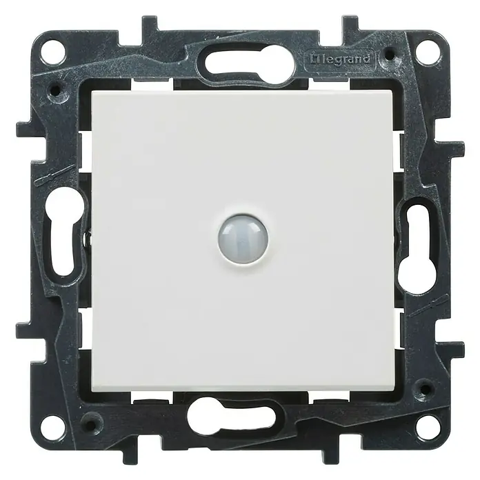 Legrand Niloé Step Interruptor de sensor inteligente - Blanco, x 1, Montaje en la pared - Vista frontal
