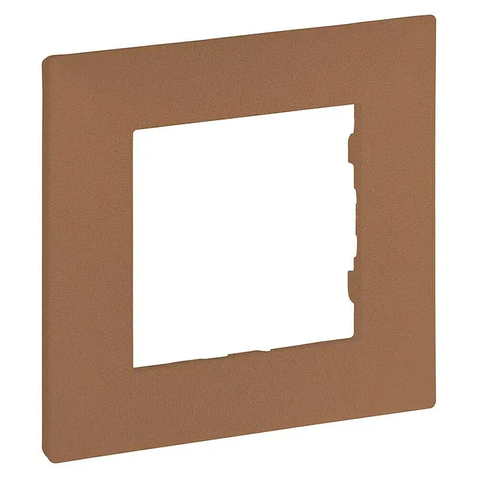 Legrand Niloé Step Marco - Cobre, x 1, Plástico, Montaje en la pared - Vista angular