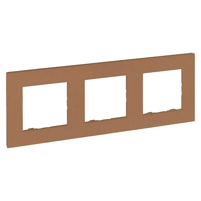Legrand Niloé Step Marco - Cobre, x 3, Plástico, Montaje en la pared - Vista angular