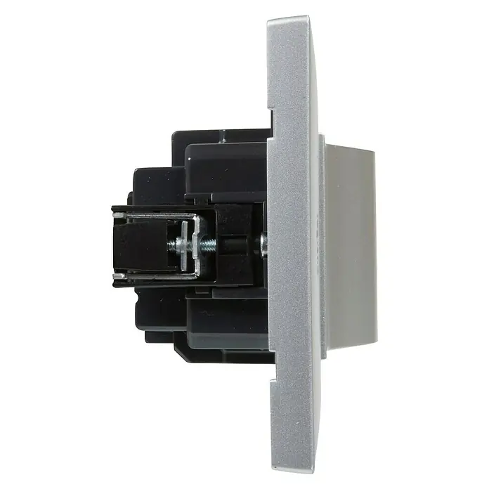 Legrand Niloé Step Enchufe con USB Combi - 2 Polos + Toma Tierra, Plástico, Montaje en la pared - Vista de perfil izquierdo